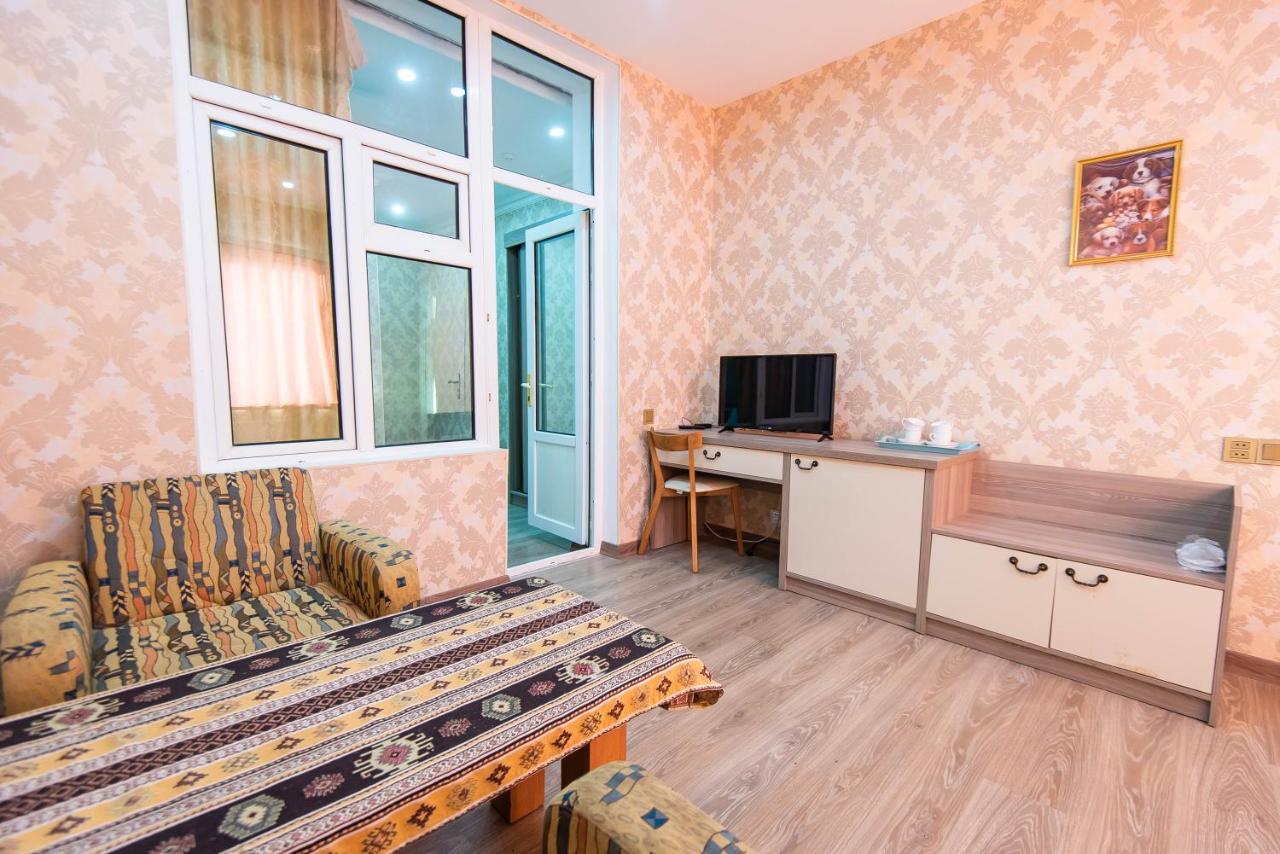 Damla Hotel Баку Экстерьер фото