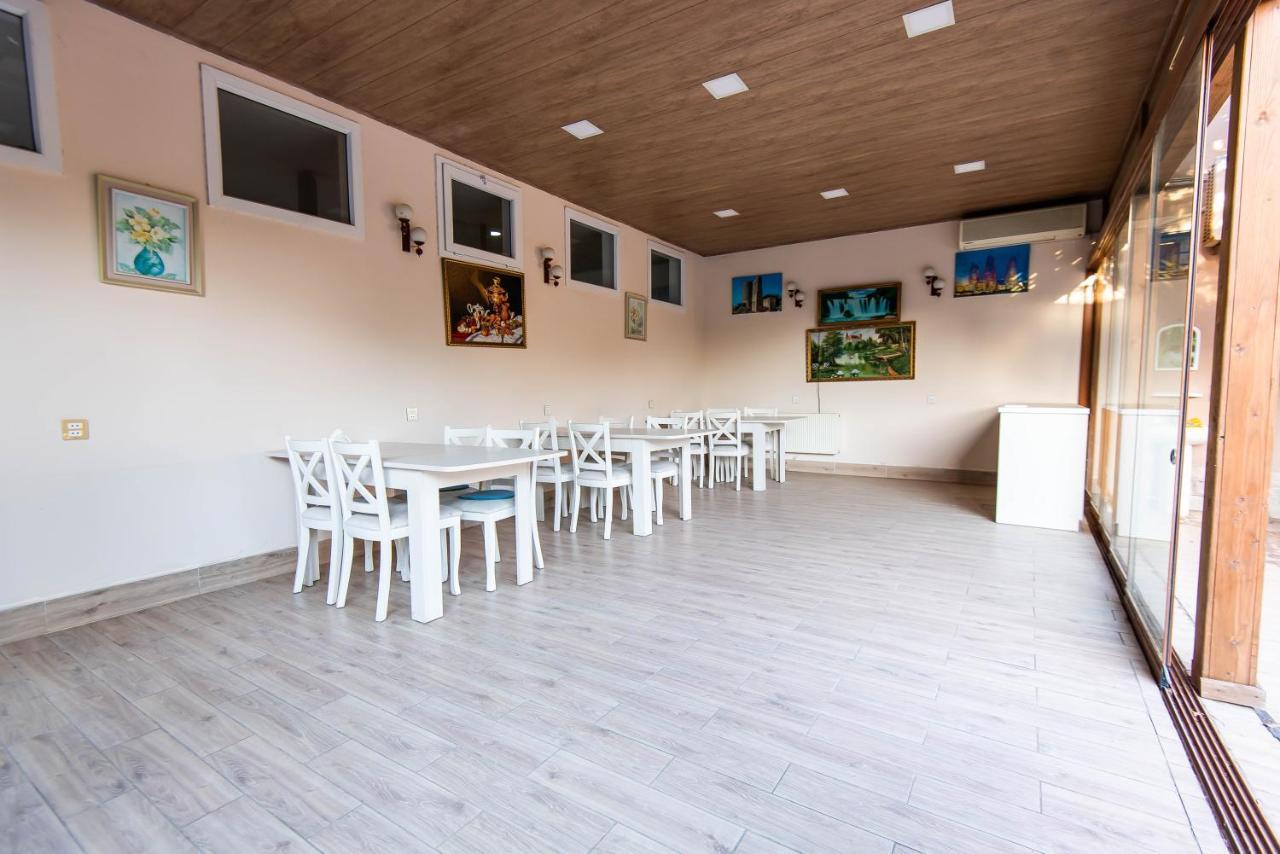 Damla Hotel Баку Экстерьер фото